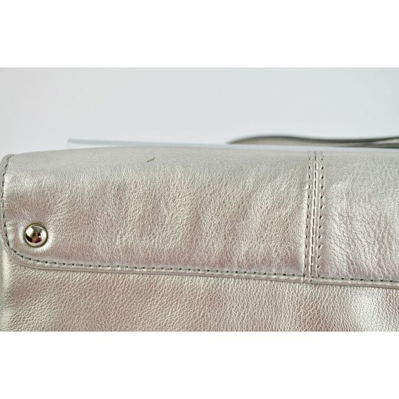 Coach Ashley Metallic Silver Leather Wristlet WITH HANGTAG - Picture 11 of 13